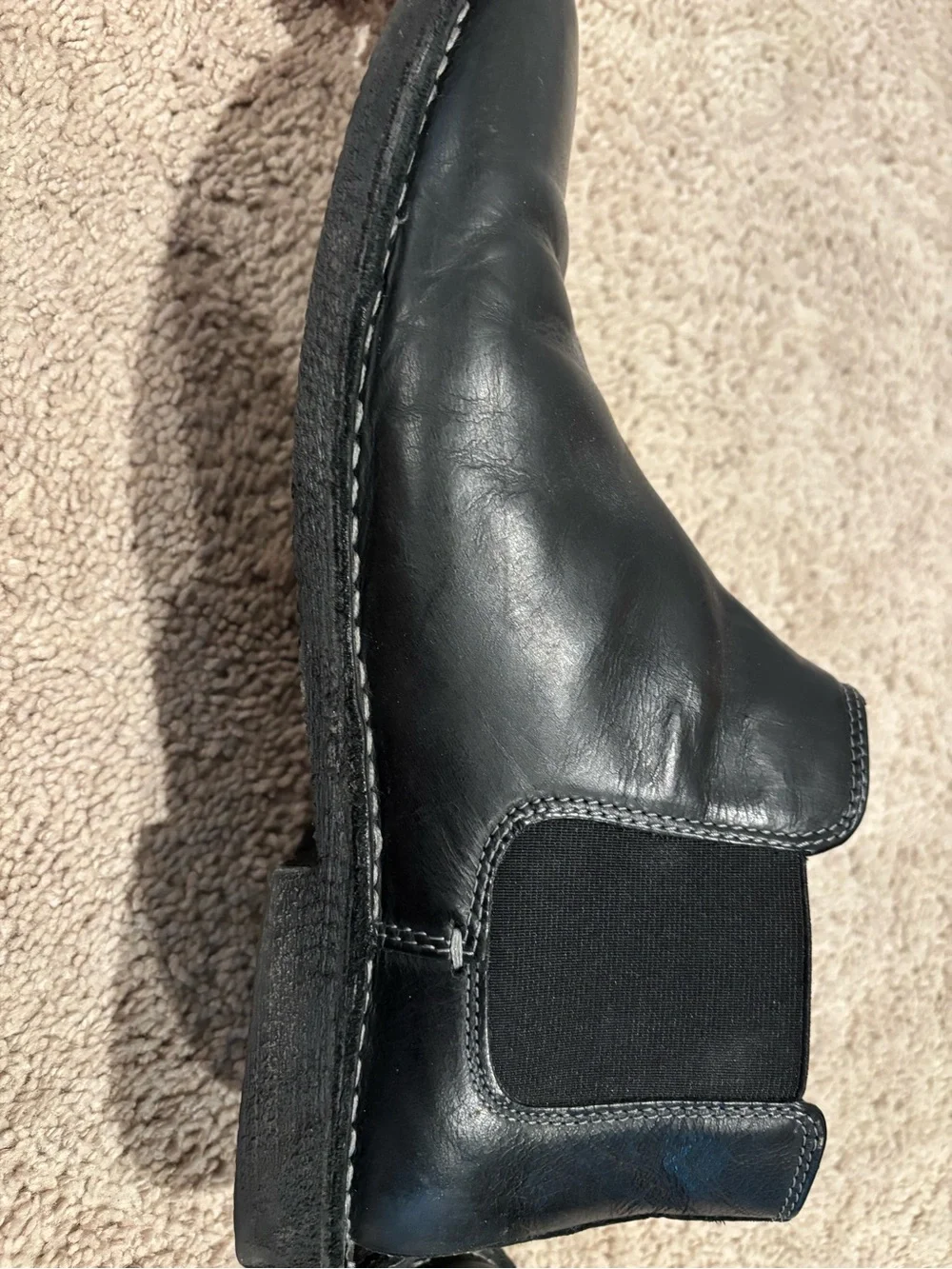 Kenneth Cole Reaction Black Leather Chukka Boots